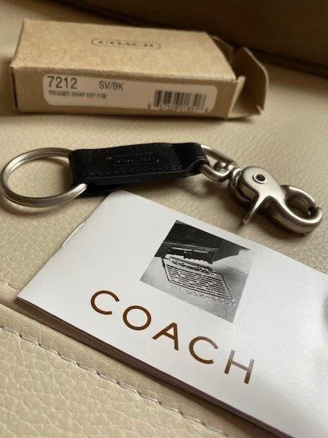Coach Vintage Trigger Snap Key Fob 7212 image indicator(2)