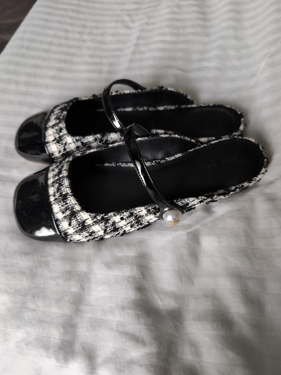 Charles & Keith Tweed Mules - photo 2
