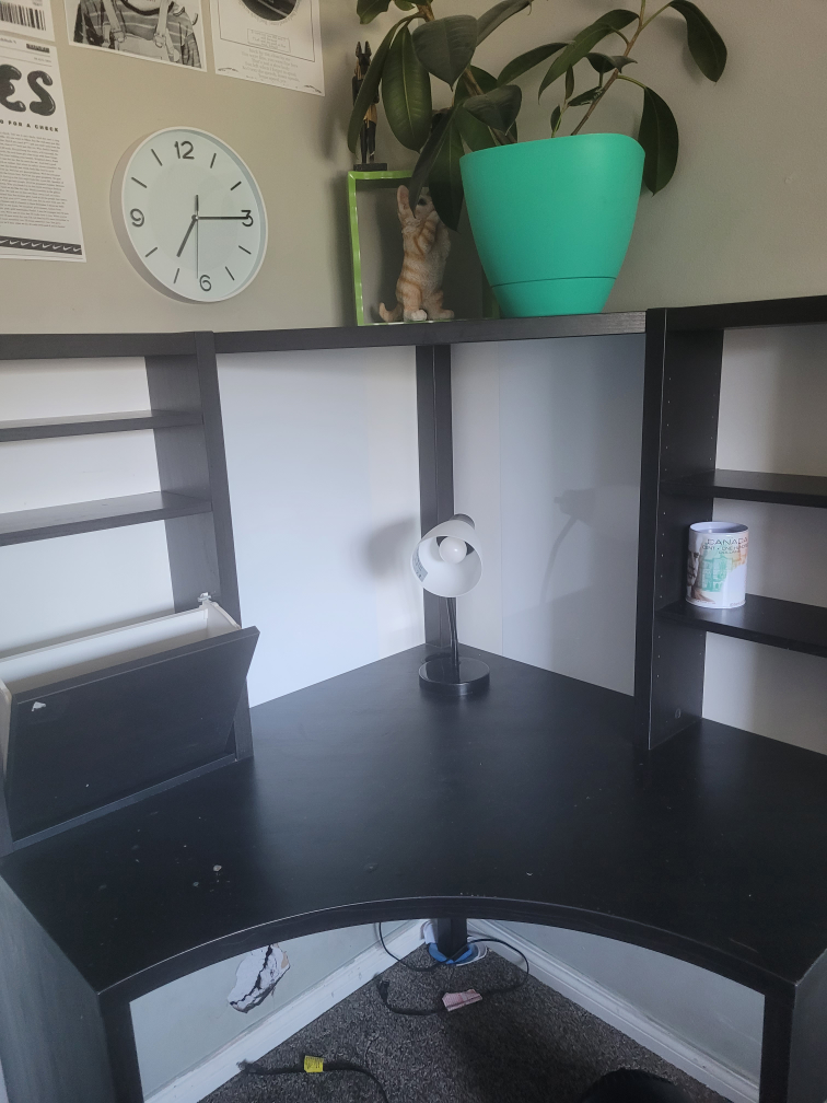 computer desk