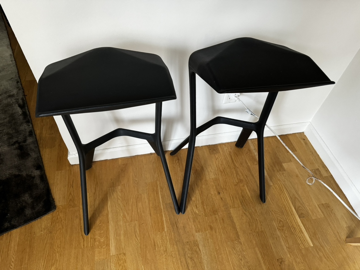 Two Geometric Black Bar Stools - photo 4