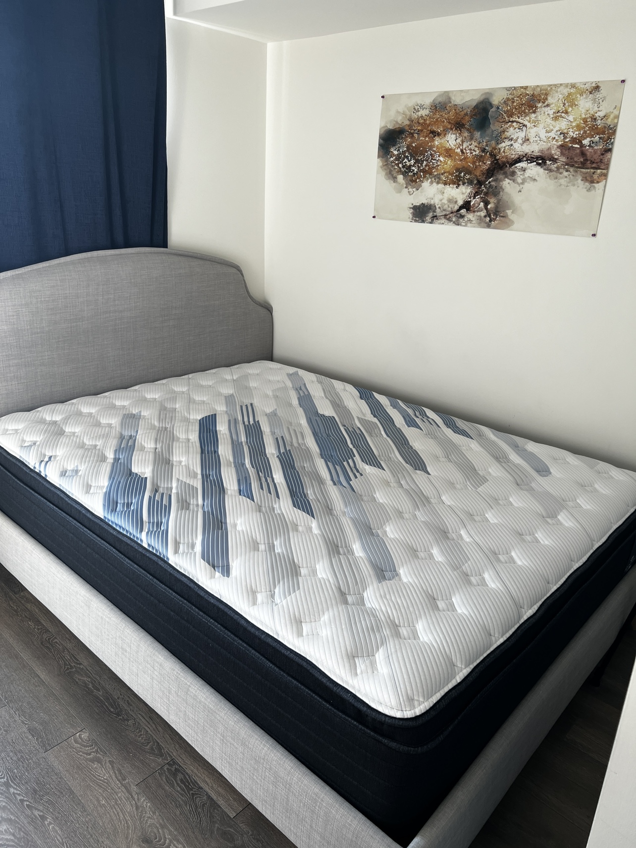 Serta iComfort Queen Mattress