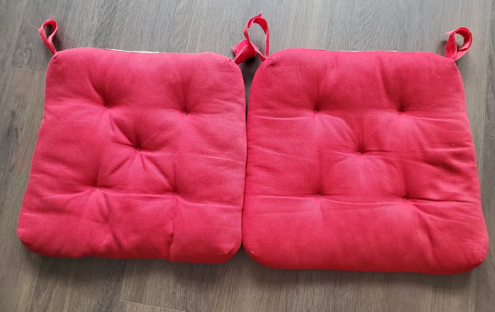 🔥 IKEA Black Metal & Rattan Chairs w/ FREE cushions image indicator(4)