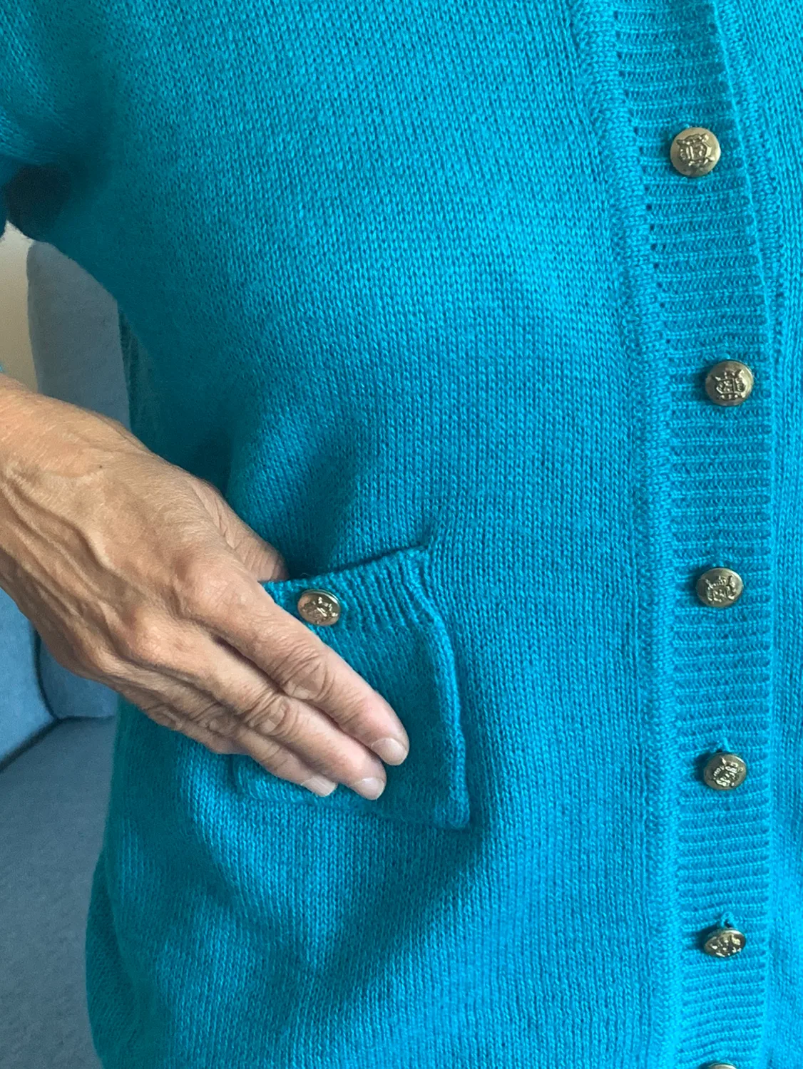 Vintage 80s/90s Teal Cardigan with Pockets image indicator(8)