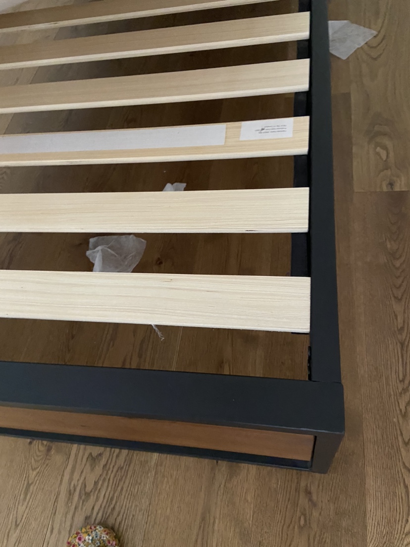 Solid wood sturdy single bed - photo 5