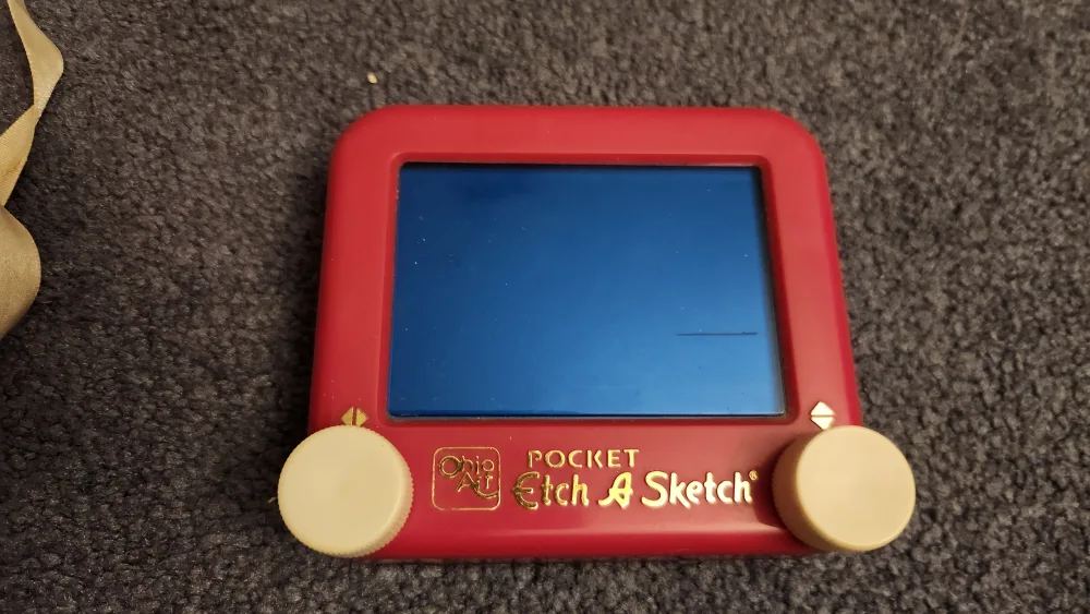 Pocket Etch A Sketch image indicator(2)