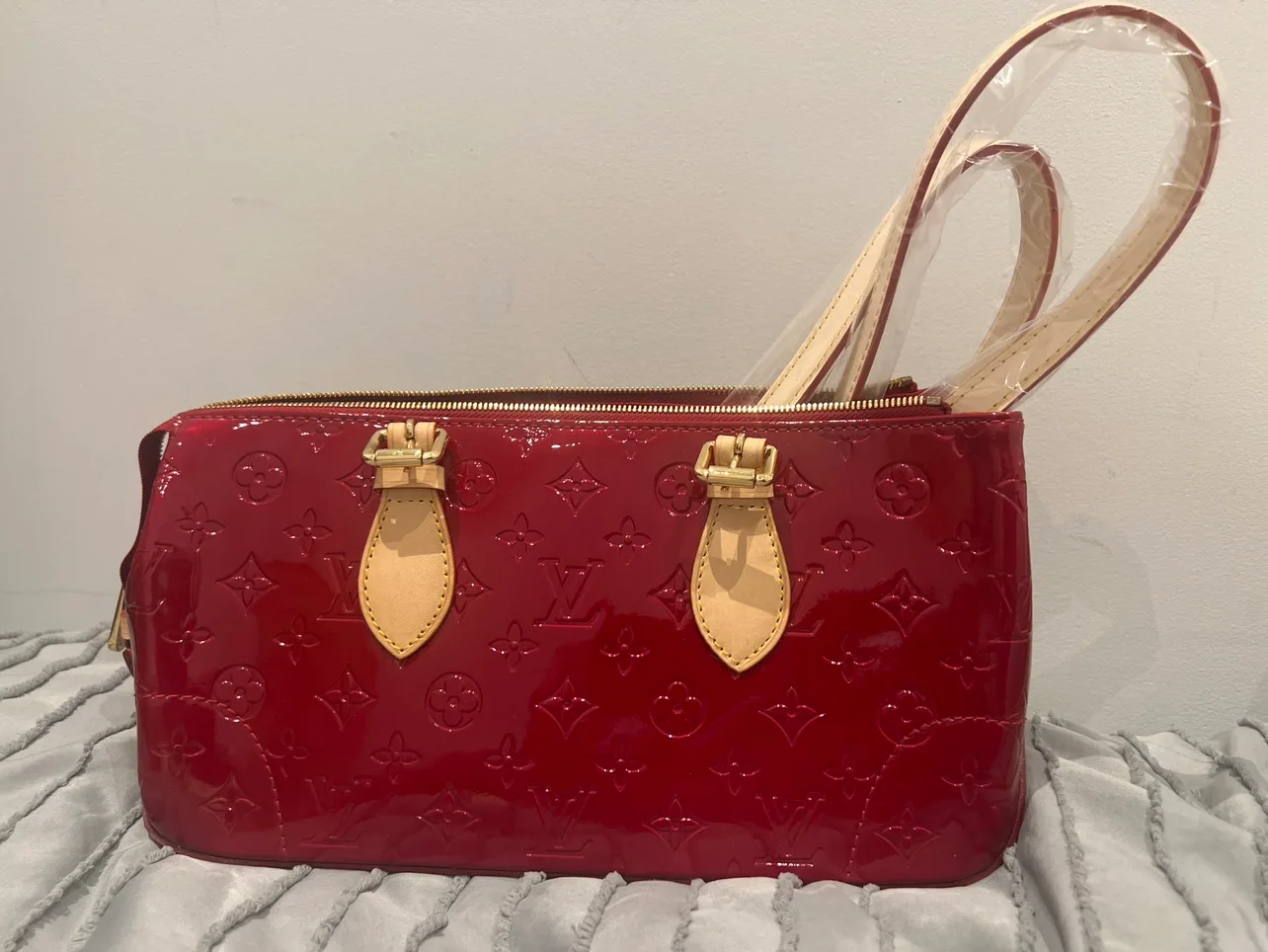 Louis Vuitton Vernis Handbag thumbnail