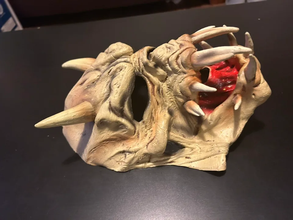 Monster Mask image indicator(3)