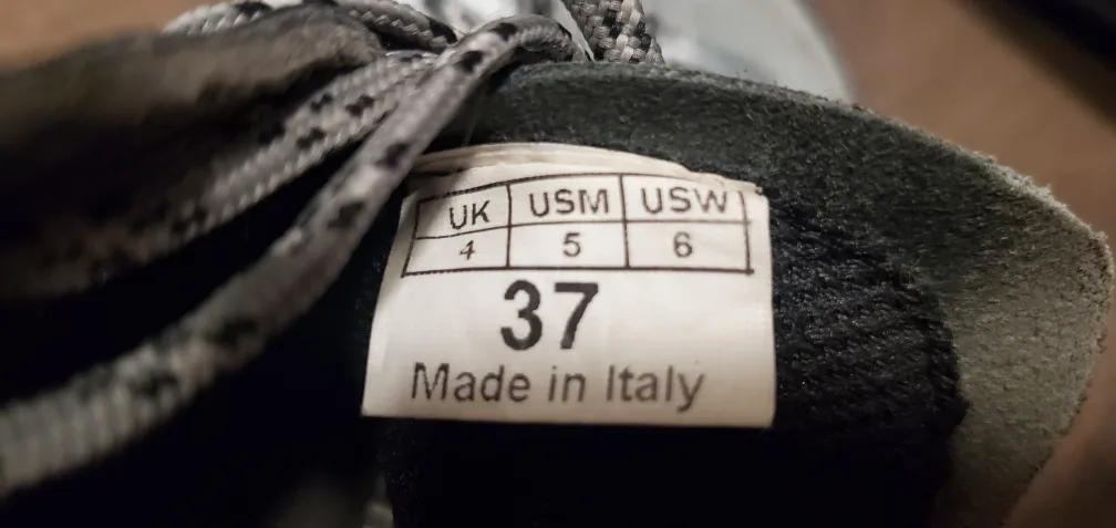 La Sportiva Nago Climbing Shoes 37 image indicator(7)