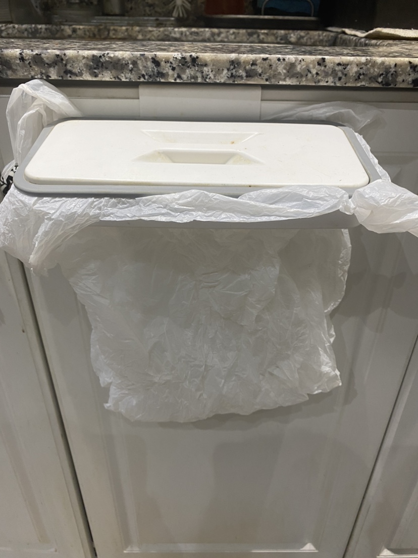 Over the Door Garbage Can #freecycle