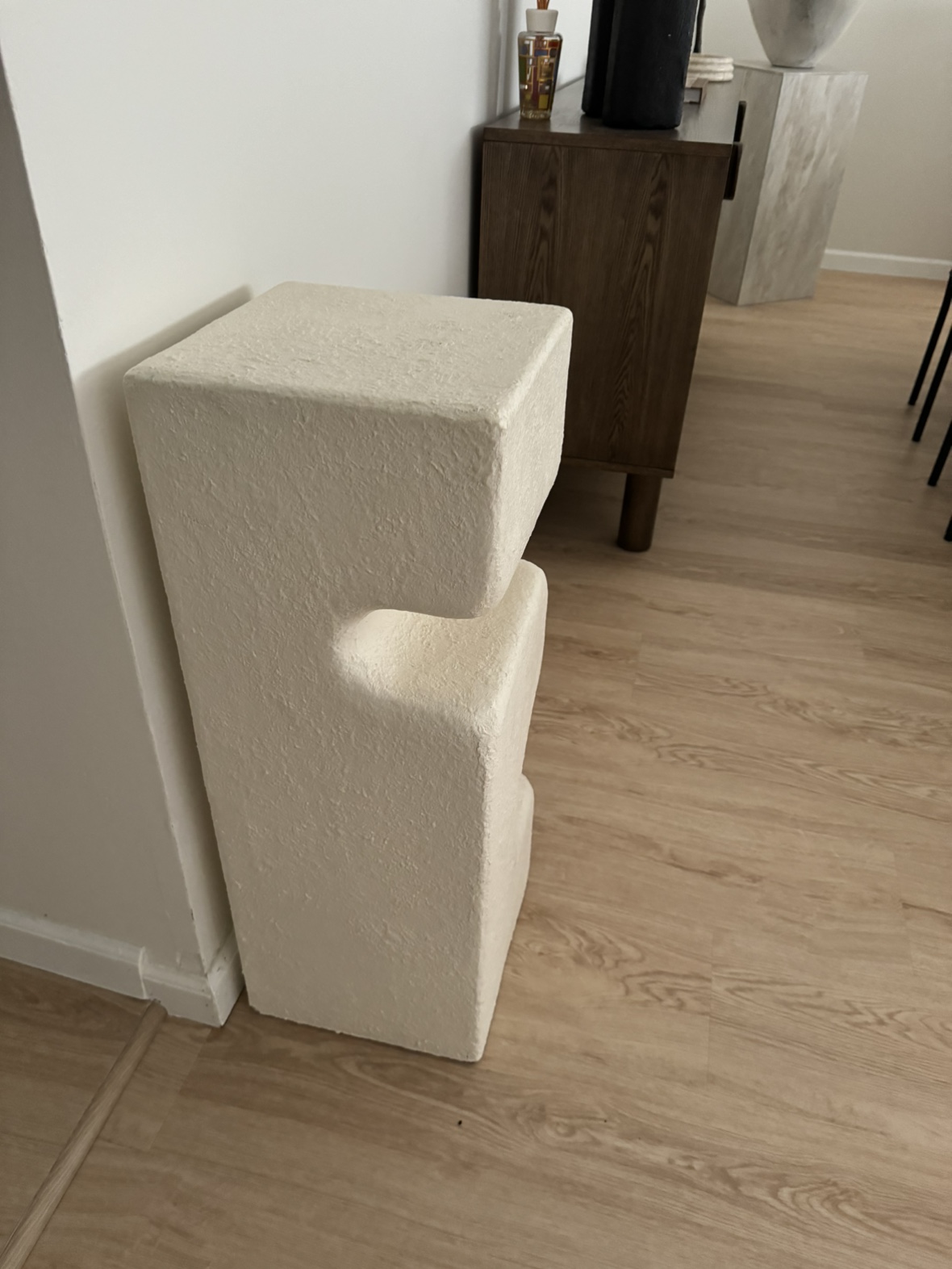 West Elm Gio Plaster Plant Stand - photo 4