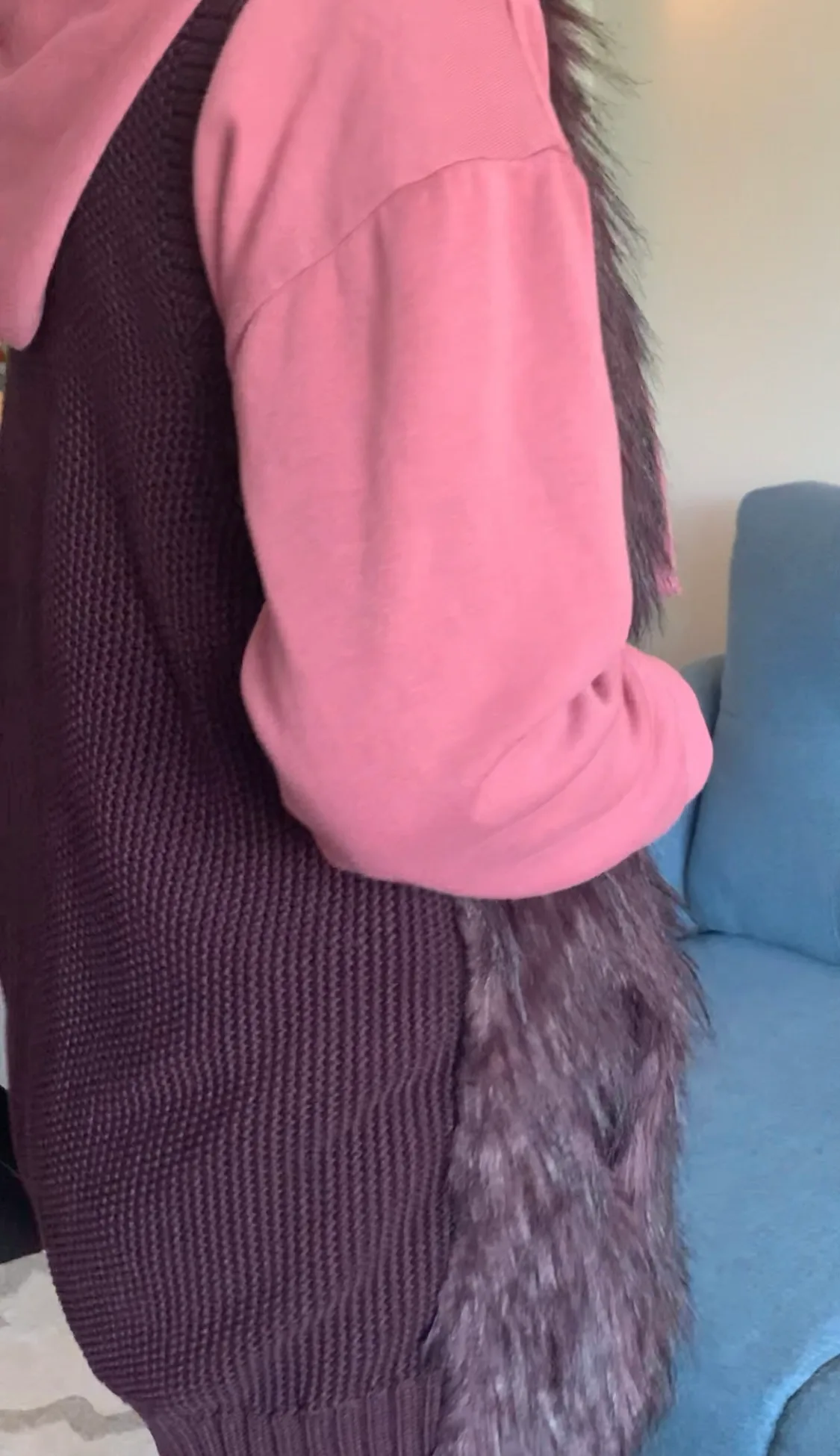 Faux Fur Knitted Purple Vest image indicator(3)