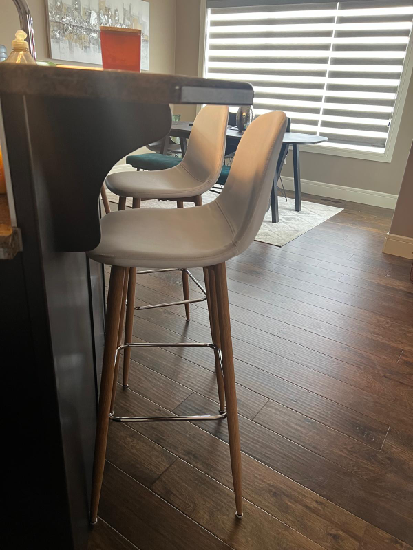 White Bar Stools - photo 2