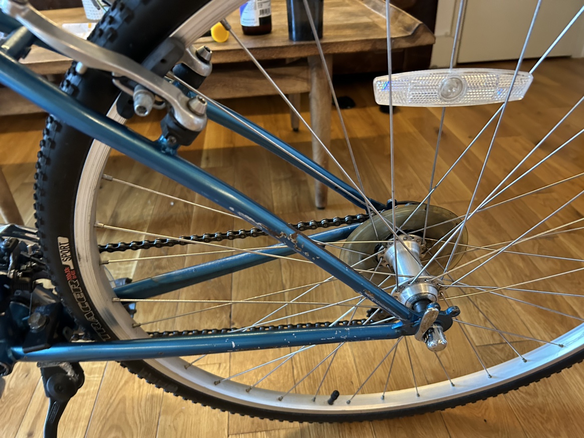Specialized Crossroads Hybrid Commuter Bike - photo 5