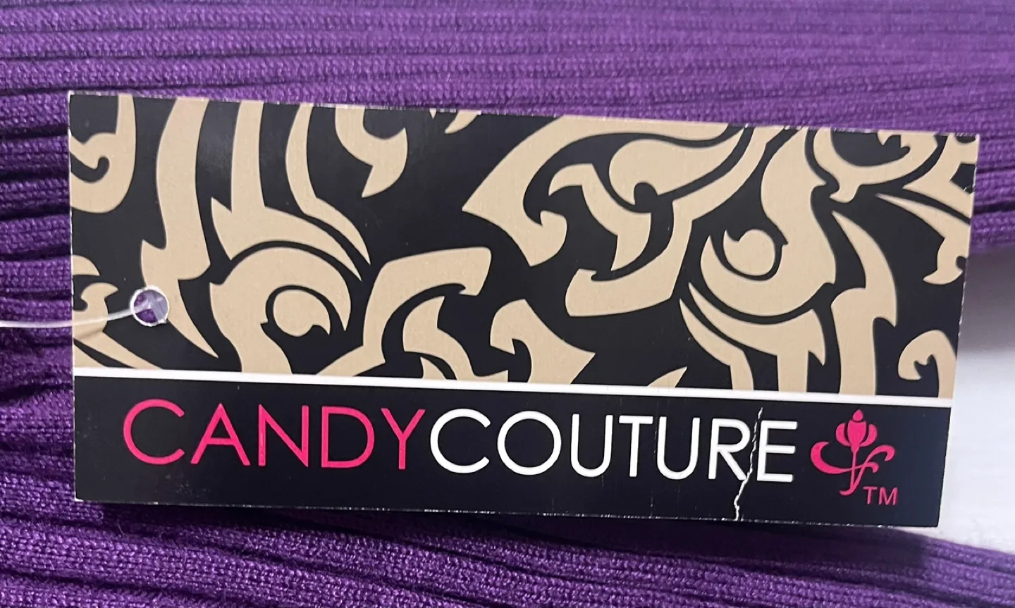 Fitted Ribbed knit Sweater image indicator(2)