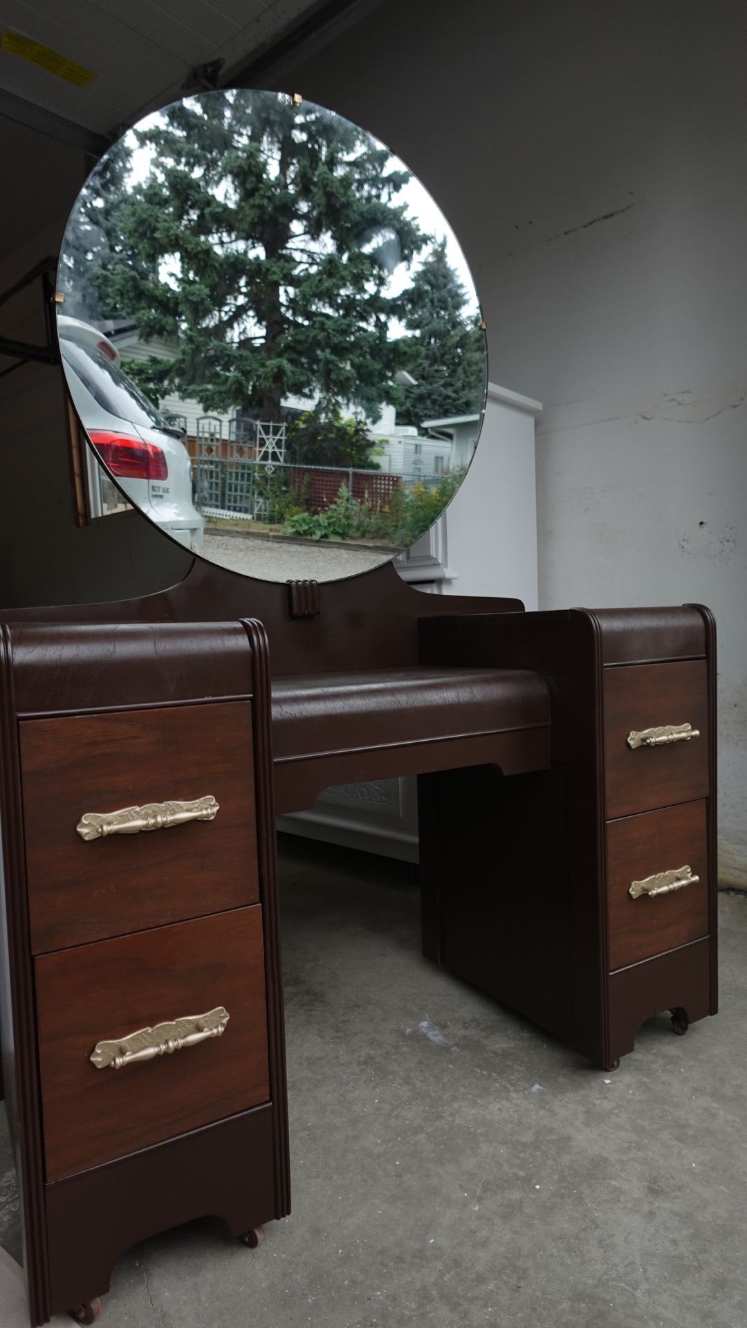 Refinished Vintage Vanity - photo 3