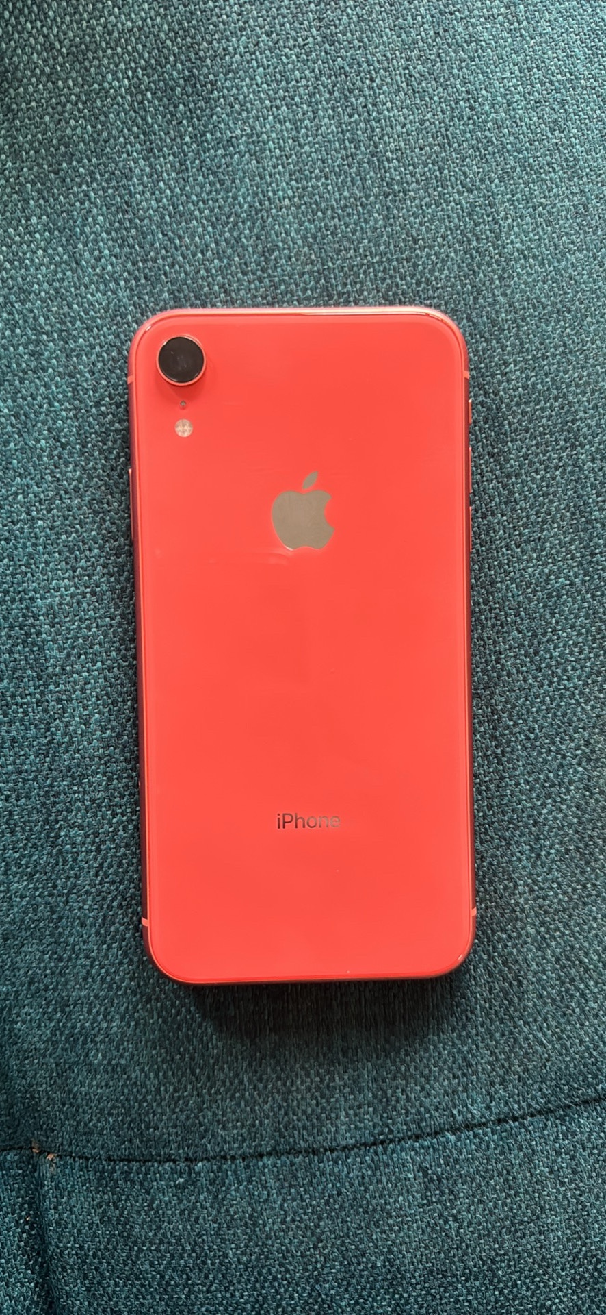 iPhone XR (Peach)Coral