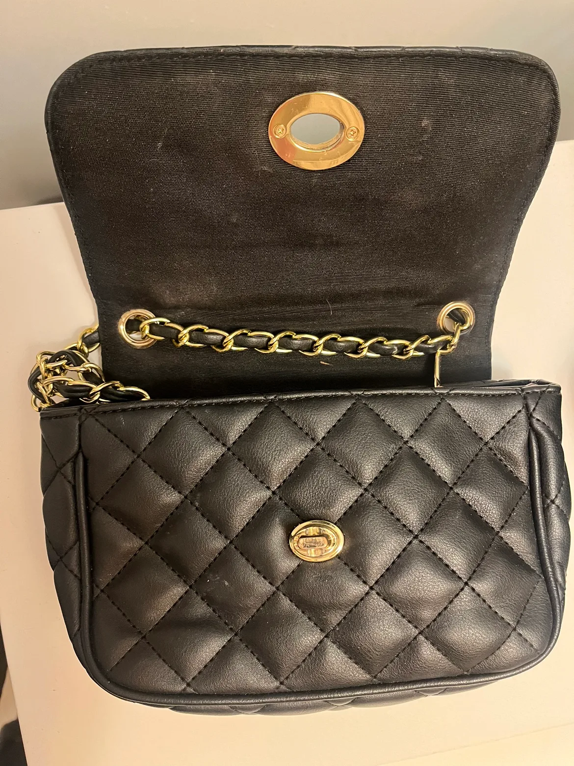 Aldo Black and Gold Quilted Chain Bag thumbnail