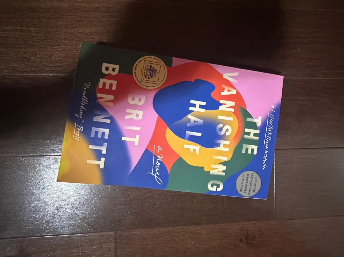 The Vanishing Half by Brit Bennett thumbnail