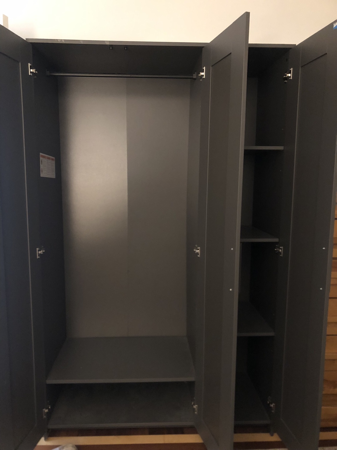 IKEA Wardrobe with Mirror - photo 4