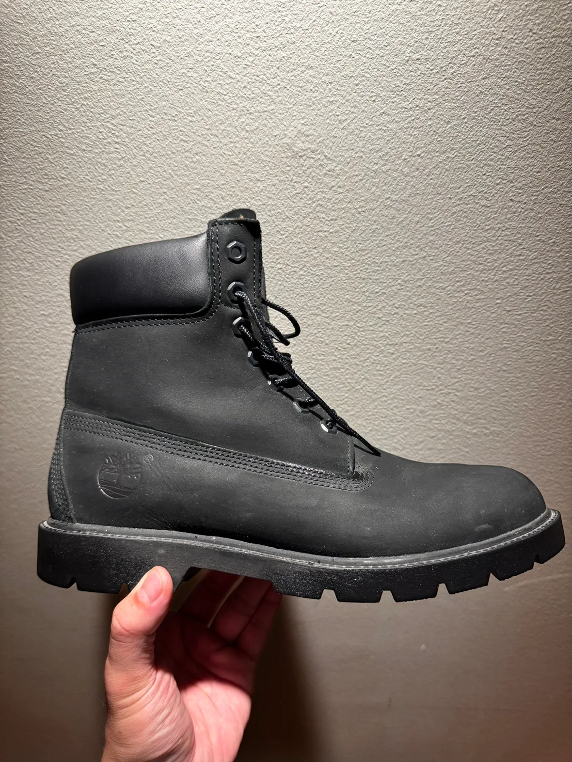 Black Timberland Boots thumbnail