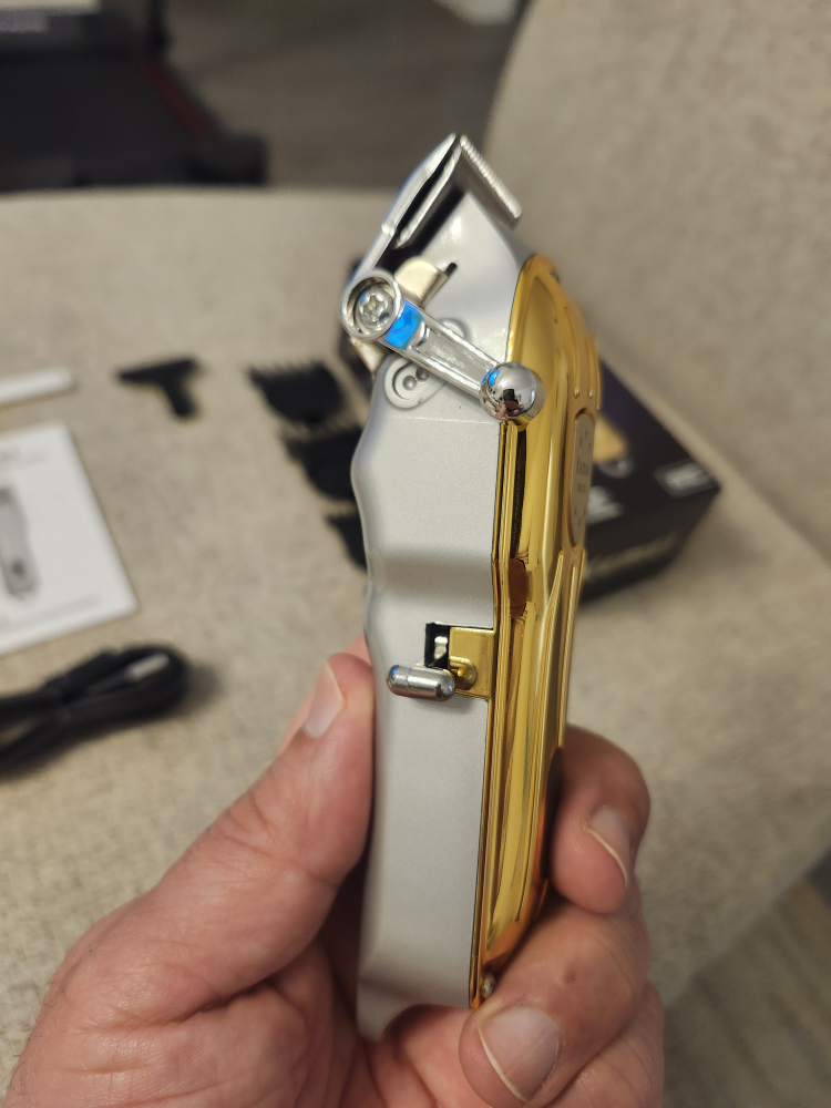 Kemei Professional Hair Clipper - photo 3