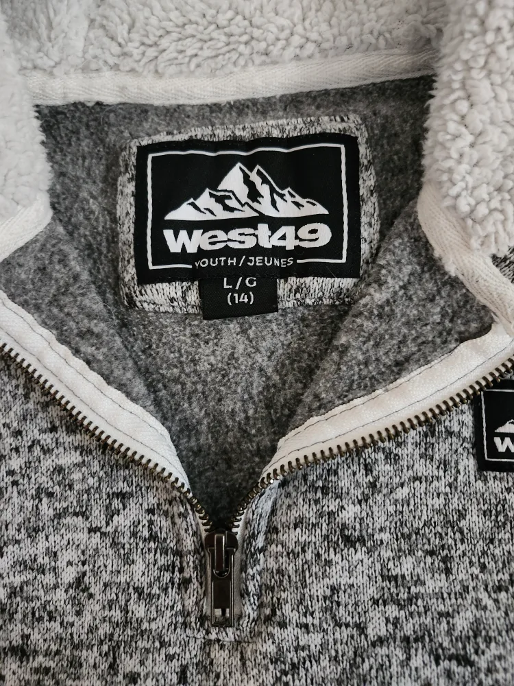 West 49 Youth Fleece Hoodie image indicator(2)
