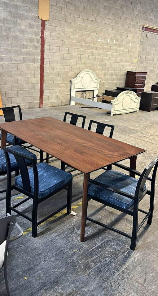 Dining Table and Chairs Set