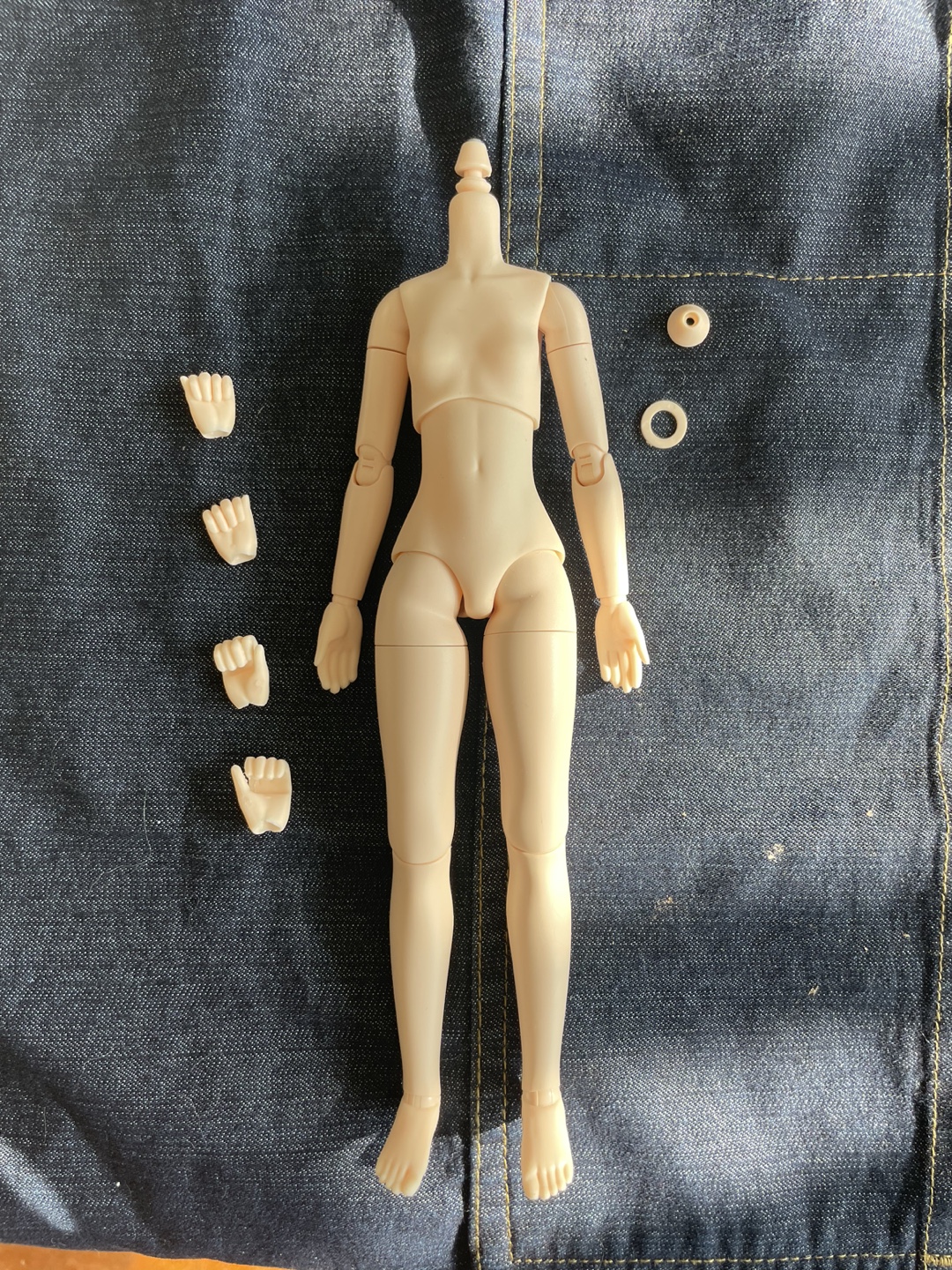 OBITSU 22cm Body - White Skin (M Type)