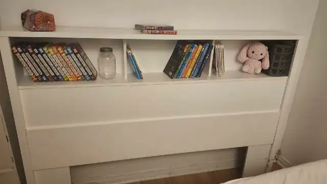 White Headboard with Built-in Shelves - photo 3