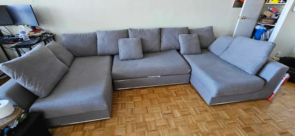 Grey Sectional Sofa thumbnail