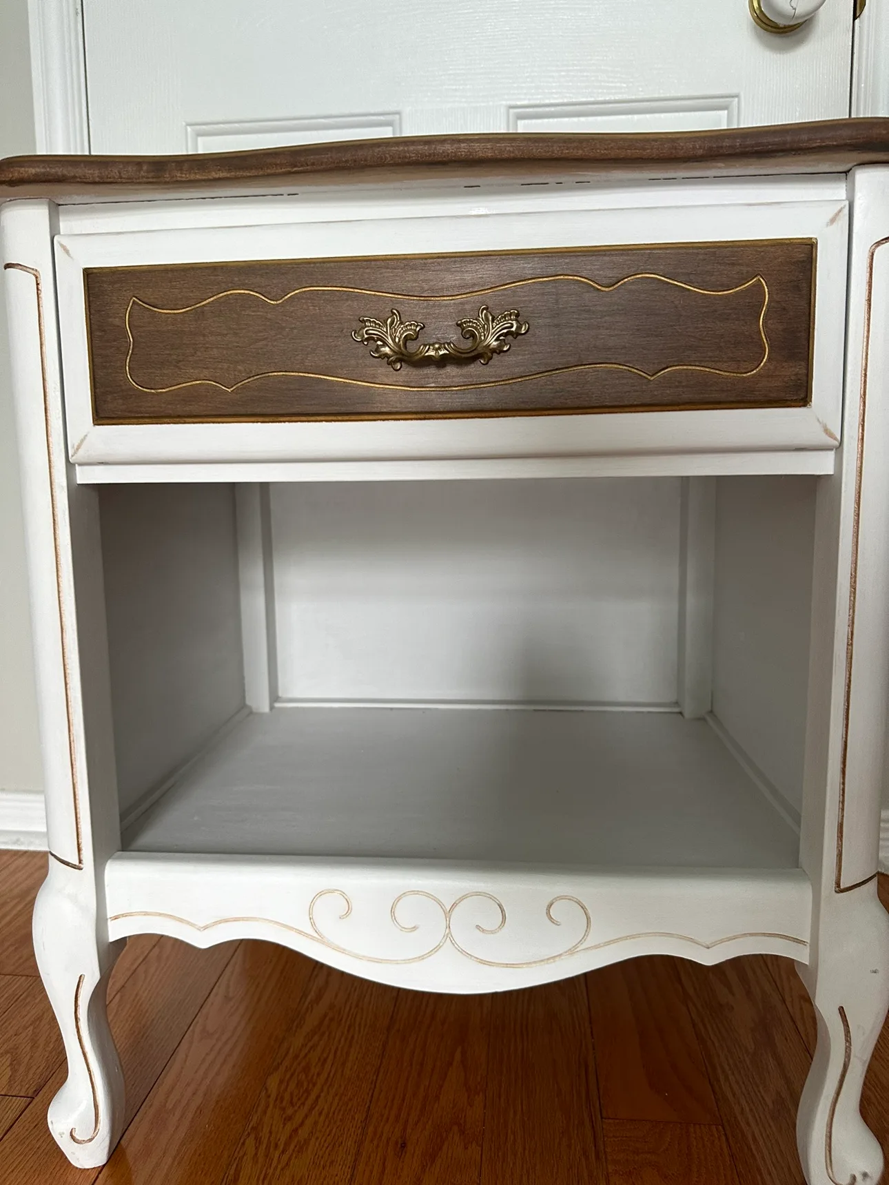 Beautiful vintage refinished solid wood nightstand