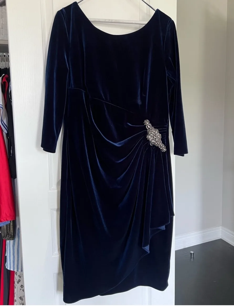 Navy Blue Velvet Dress thumbnail