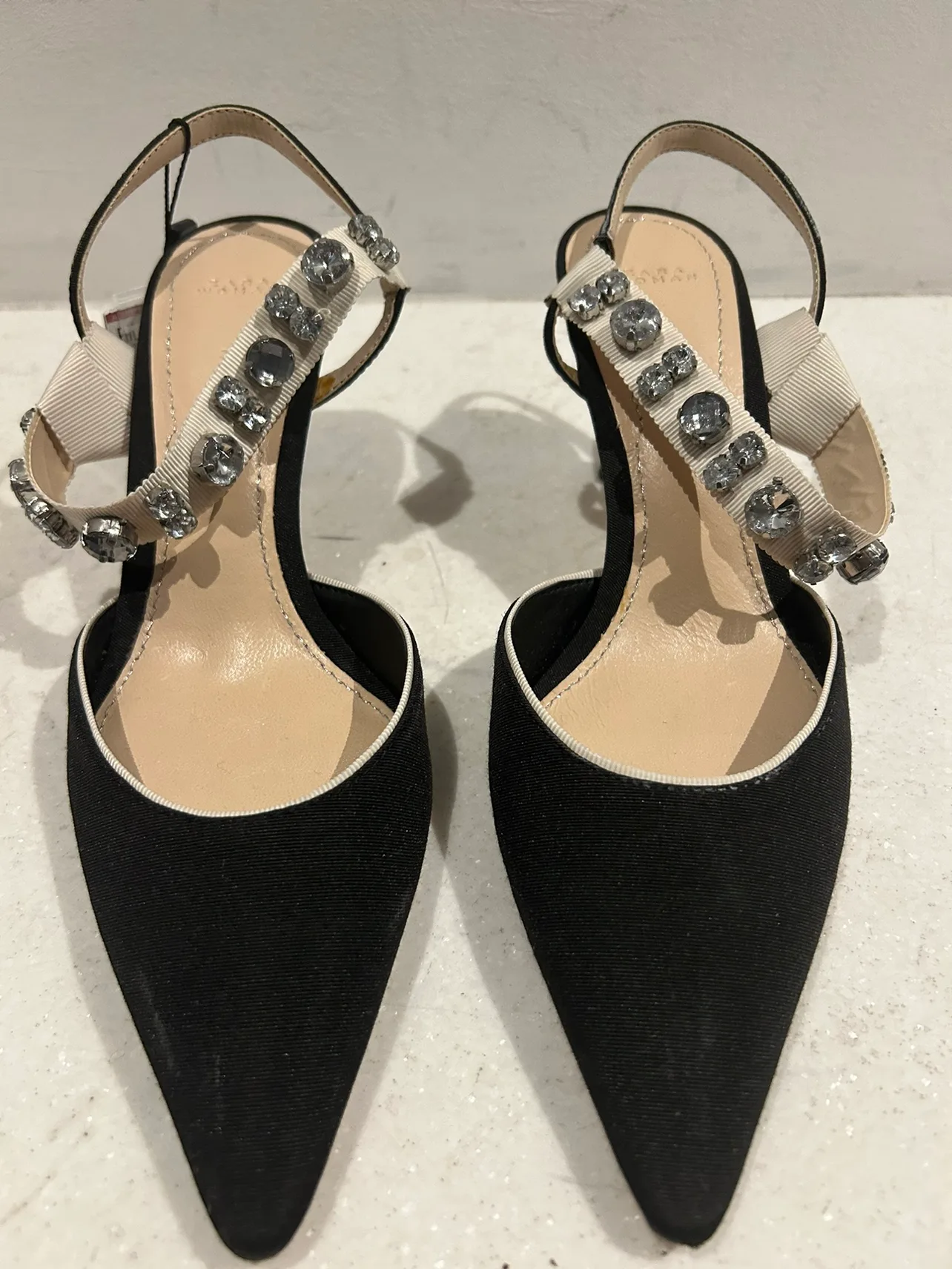 Zara Rhinestone gorgeous Heels 7.5 new. Never worn. image indicator(3)