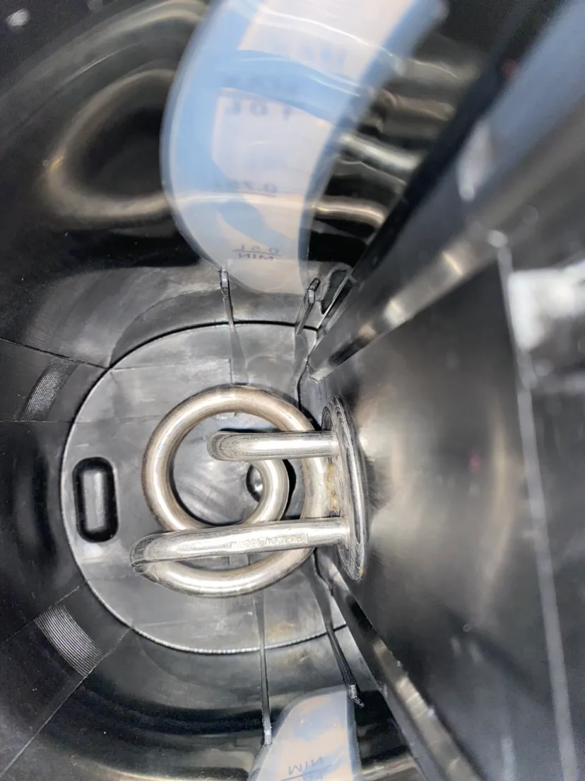 Electric Kettle Salton (2 wks used only) image indicator(3)