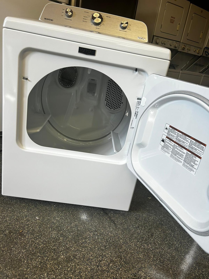 Maytag dryer excellent condition all most new - photo 4
