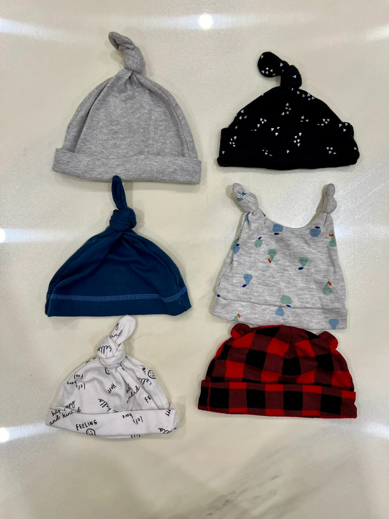 Baby Hat & Mitten Bundle image indicator(2)
