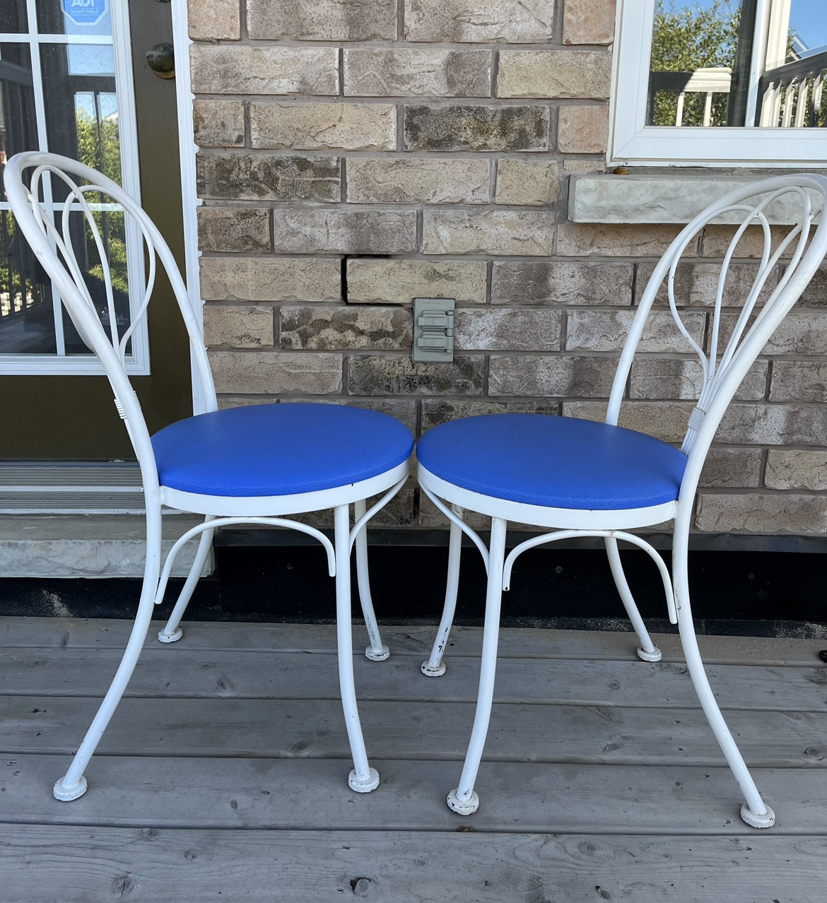 Pair of Vintage Metal Chairs - photo 3