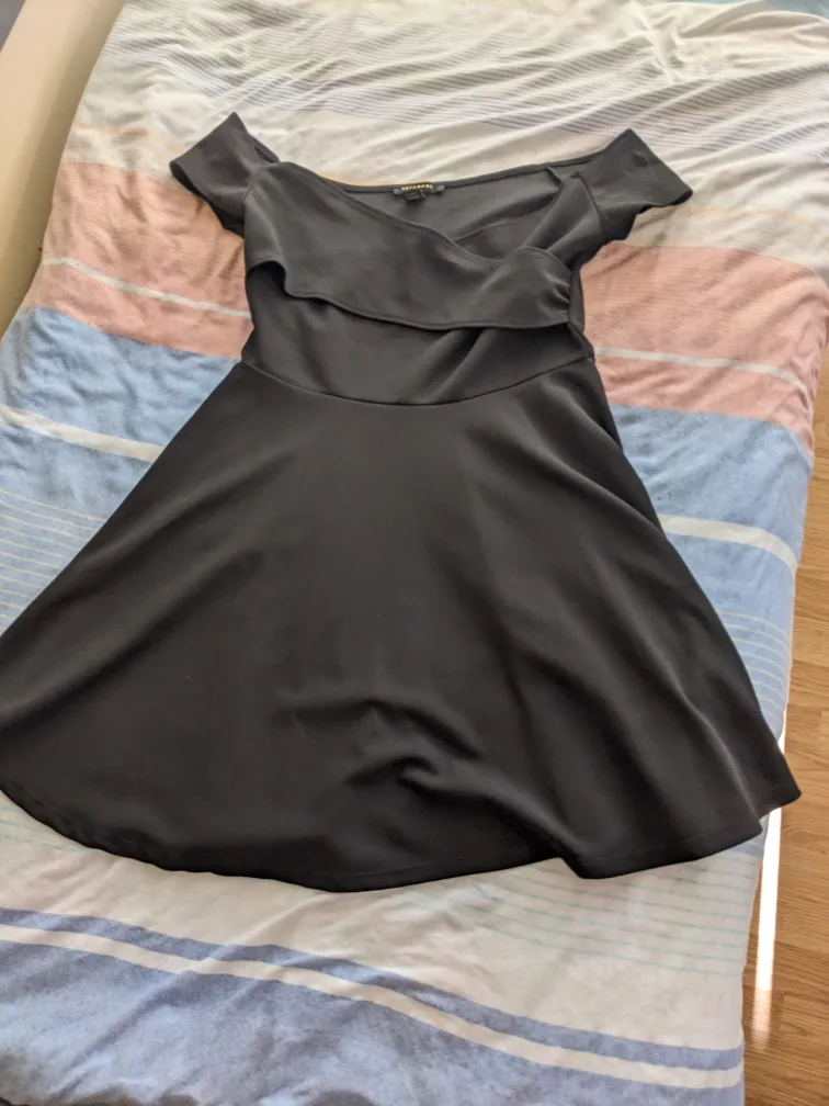 Black Over the Shoulder Mini Dress image indicator(3)