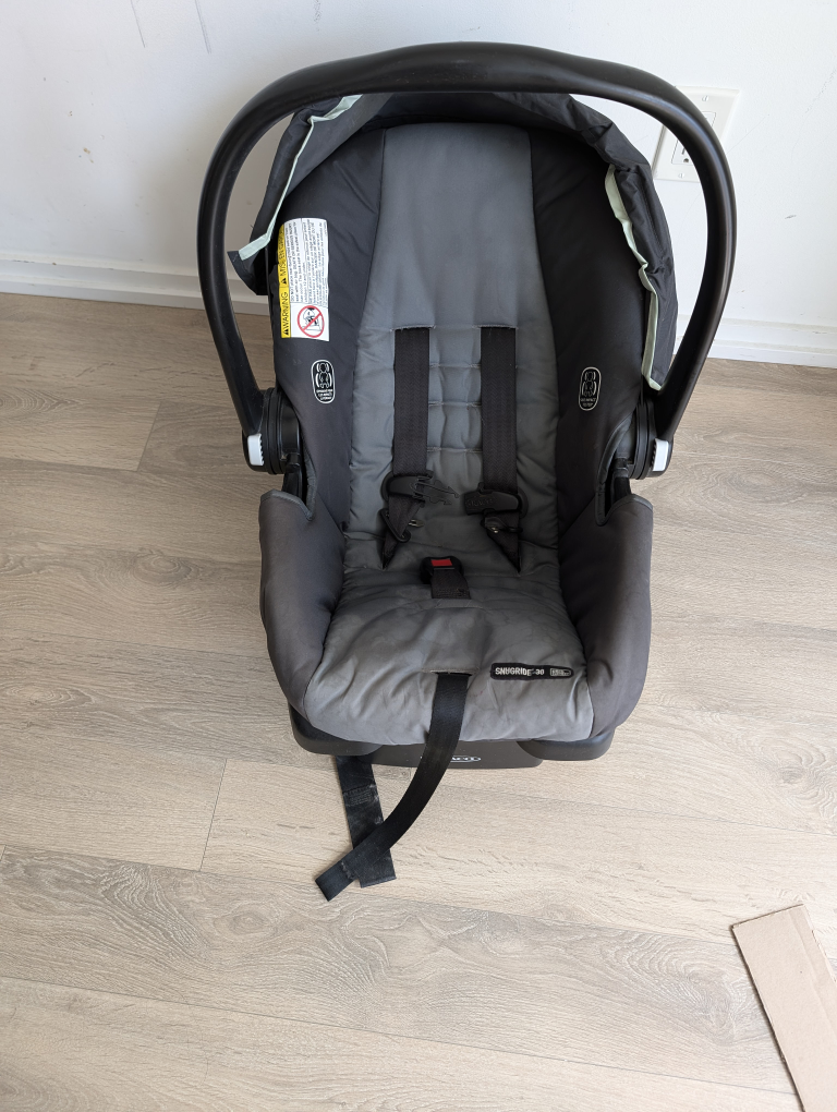 Graco Infant car seat