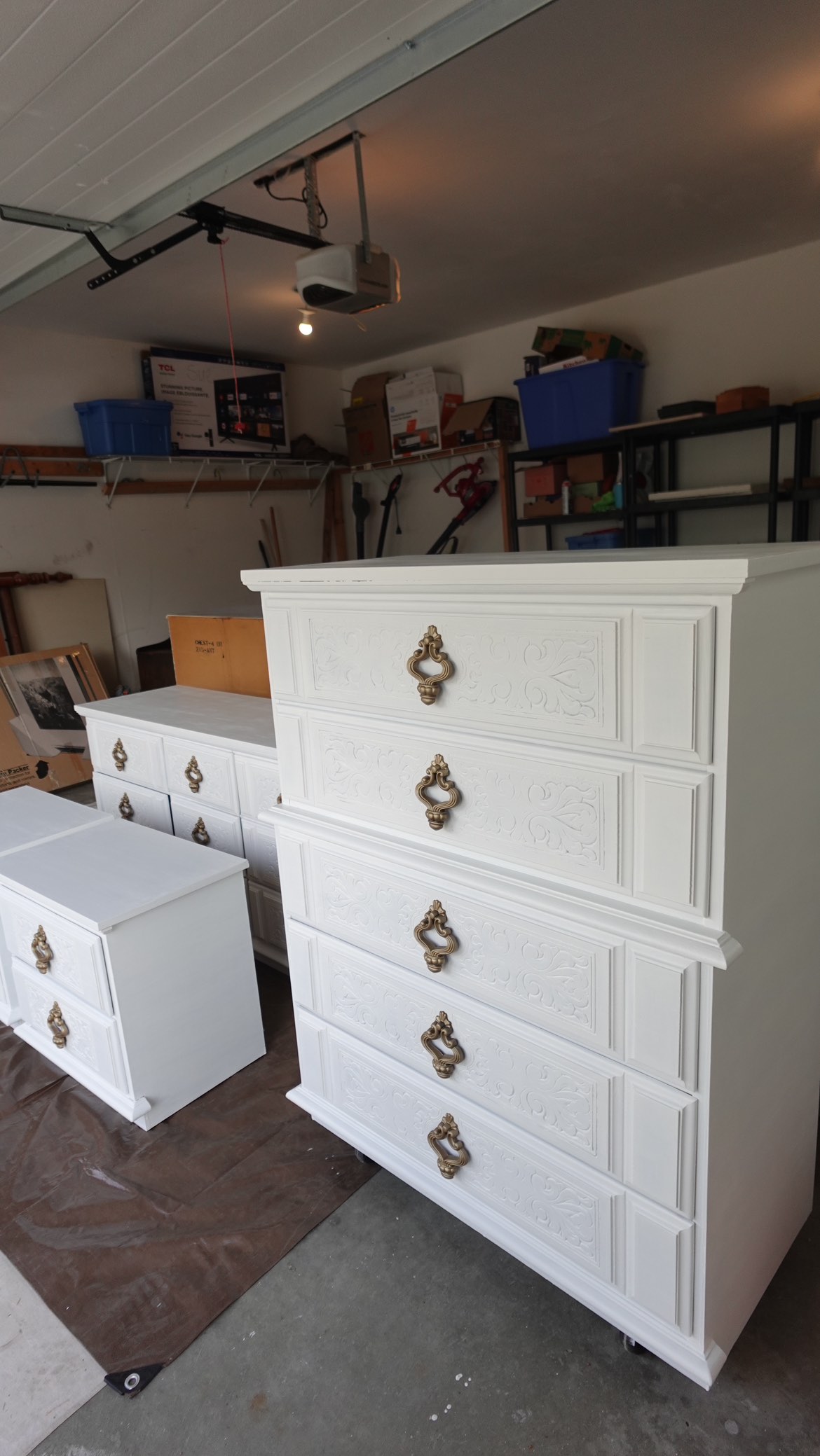 Vintage White Dresser - photo 2
