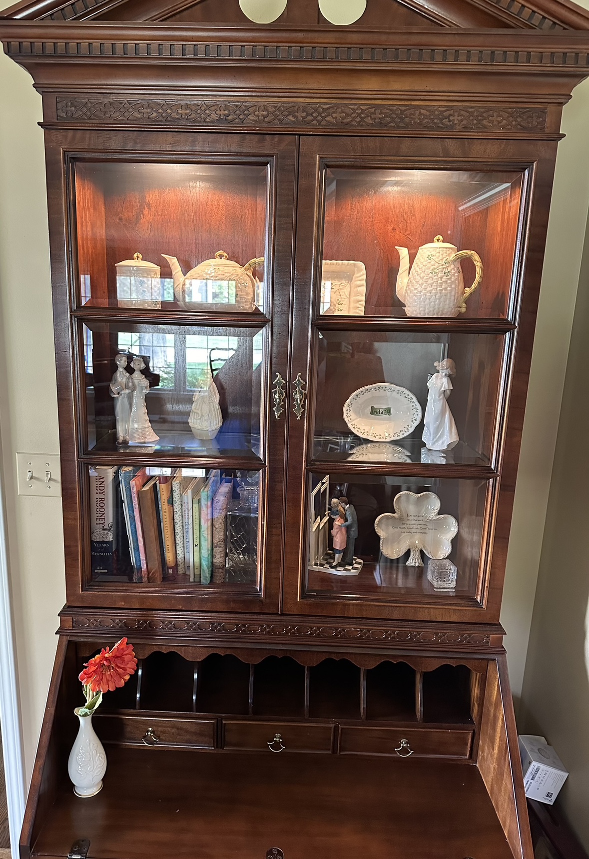 Secretary by century - photo 2