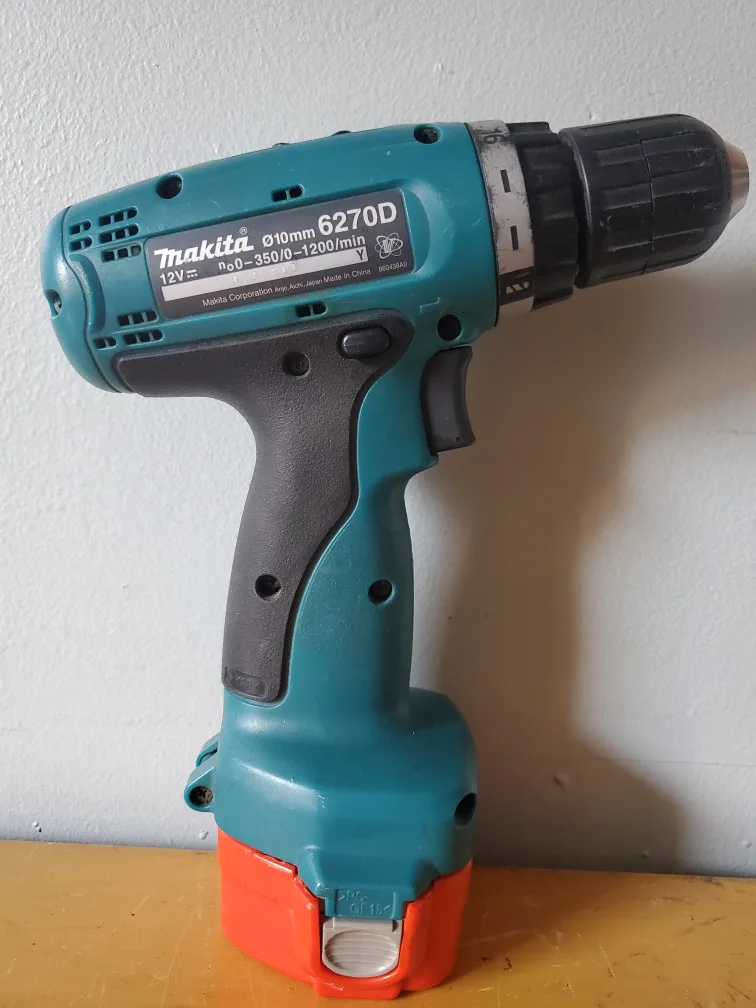 Makita 6270D 12 Volt 12V Cordless Drill Driver Power Tool image indicator(3)