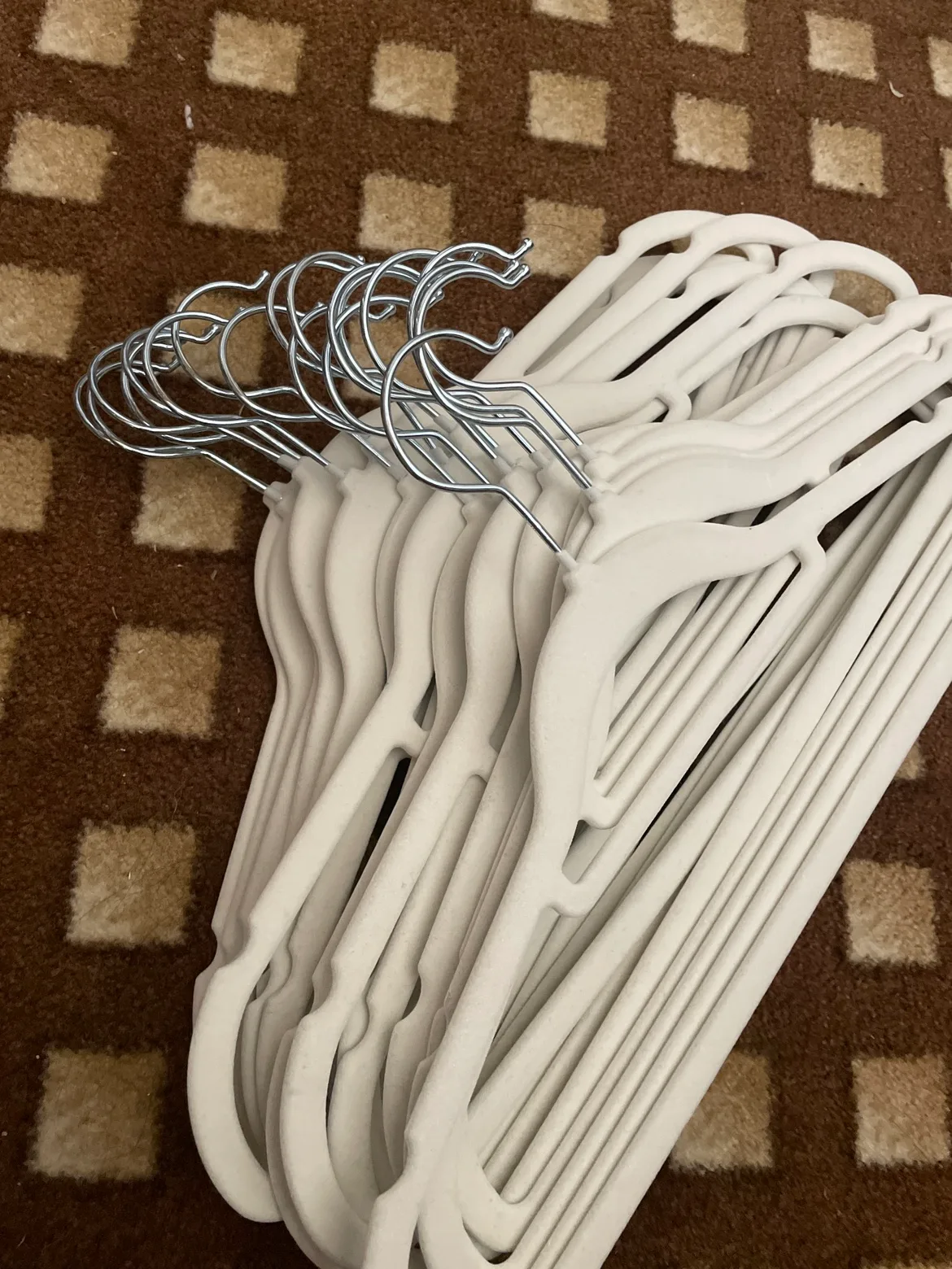 White Velvet Hangers thumbnail