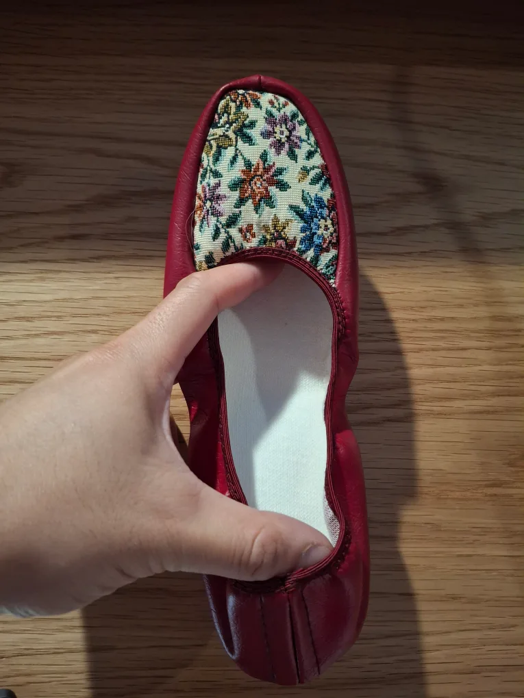 Floral Japanese Slippers image indicator(2)
