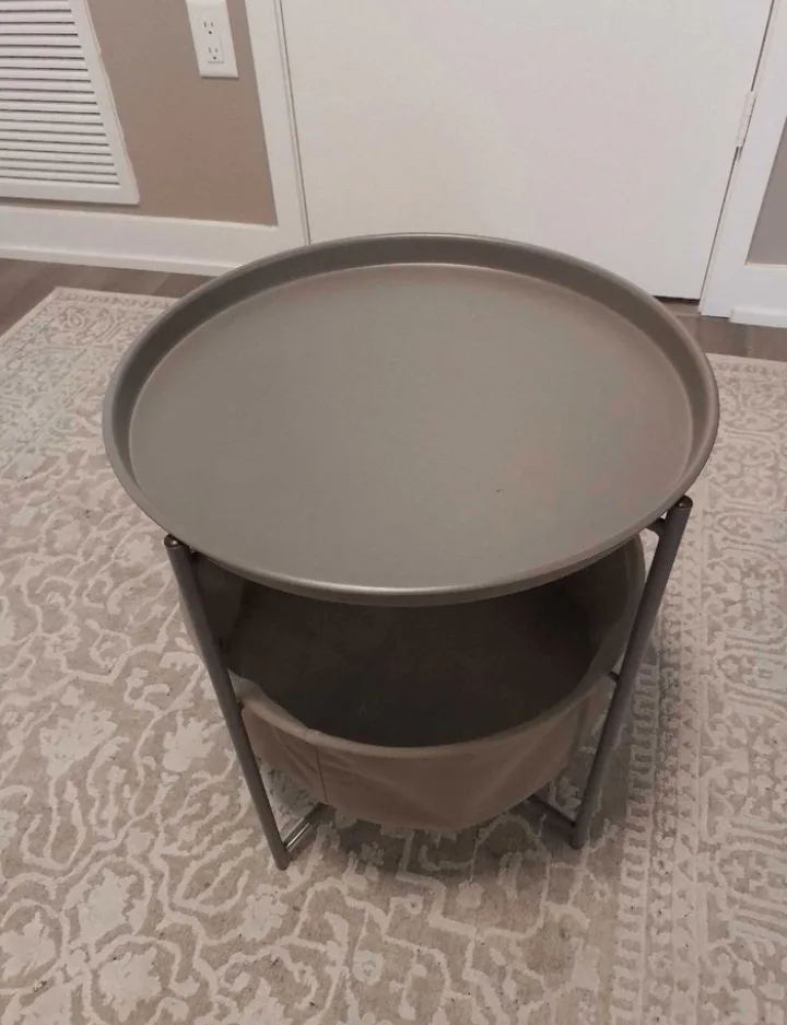 Round Side Table thumbnail