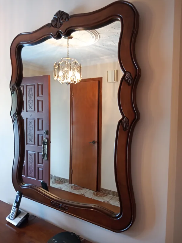 Mirror thumbnail