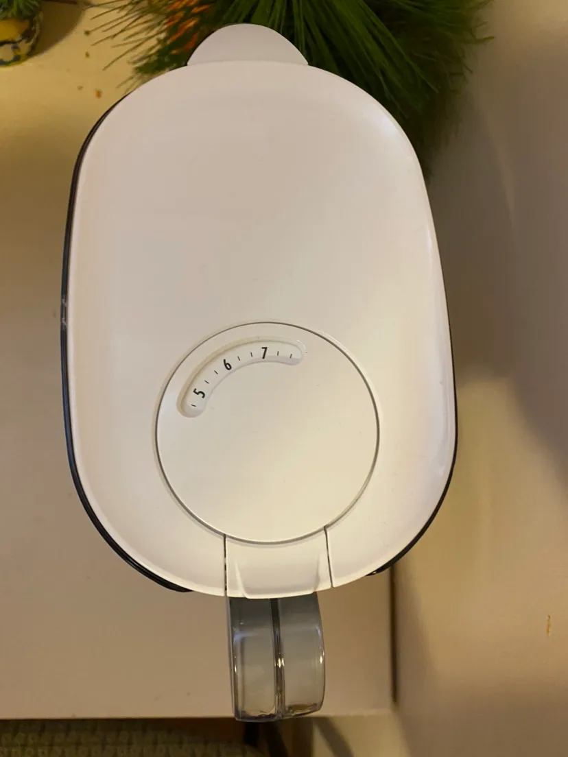 Cleansui Filter Pitcher  free 3 cartridge, 2wks used only image indicator(4)