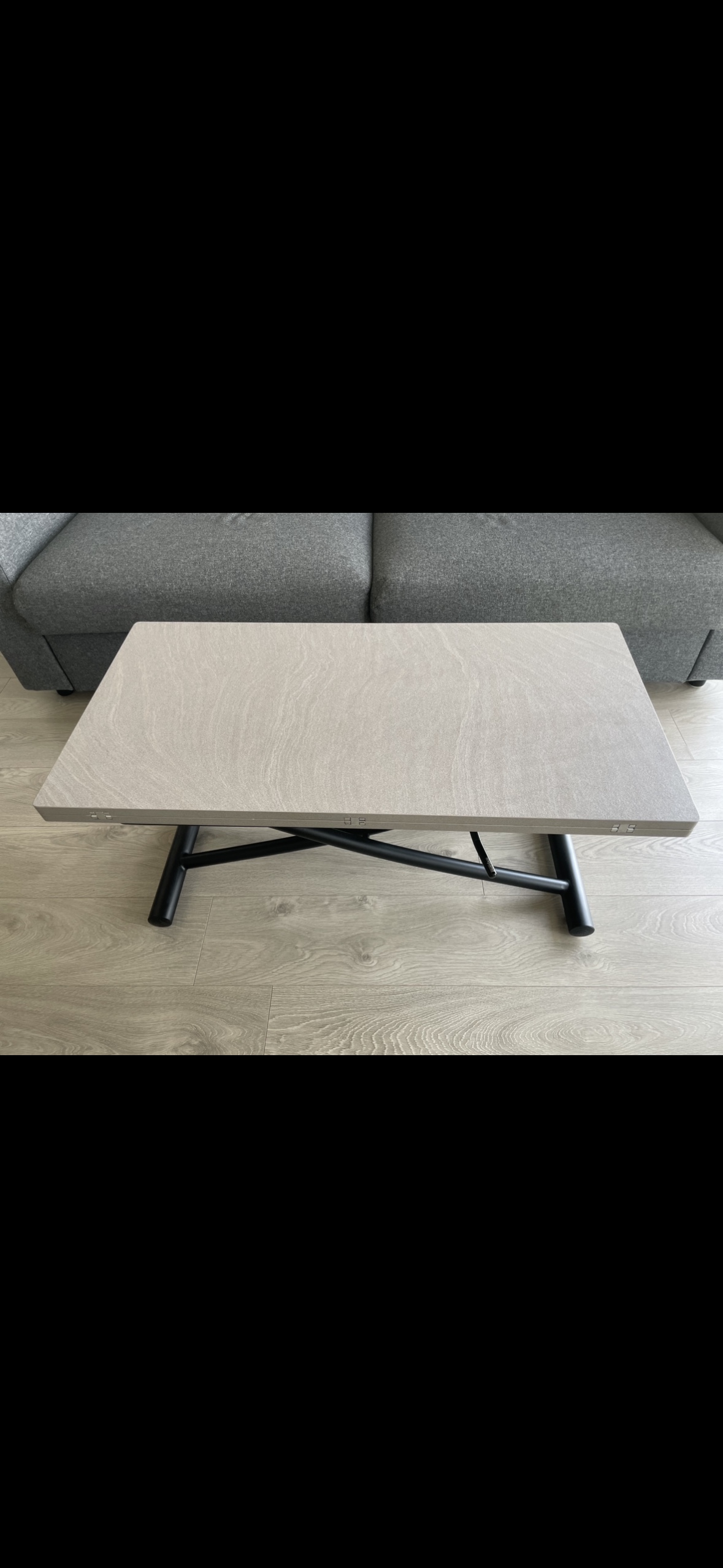 CONVERTIBLE Coffee table into Dining Table