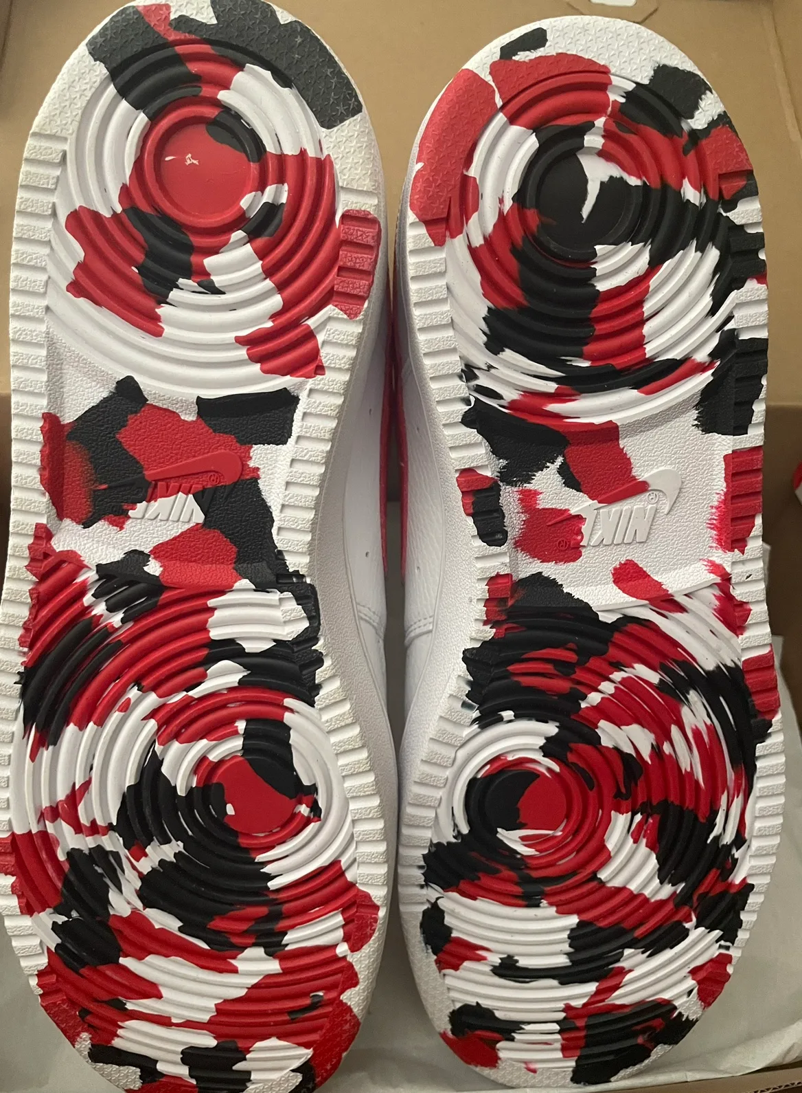 Nike Court Vision Low - New - size 10/10.5 image indicator(3)