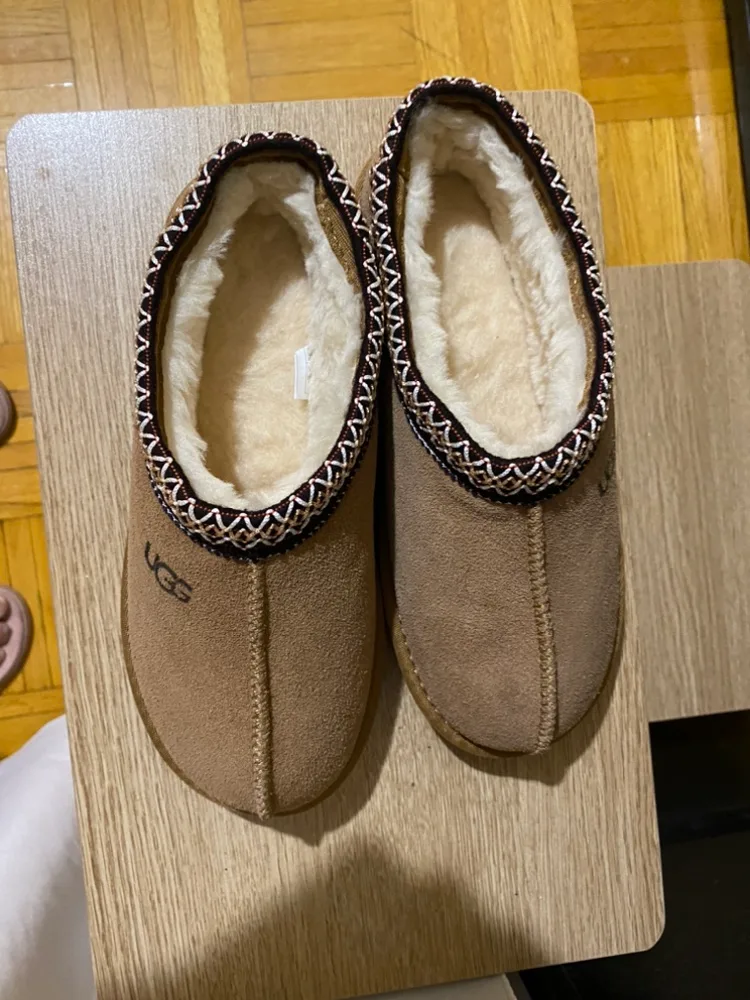 Ugg Tasman slippers thumbnail